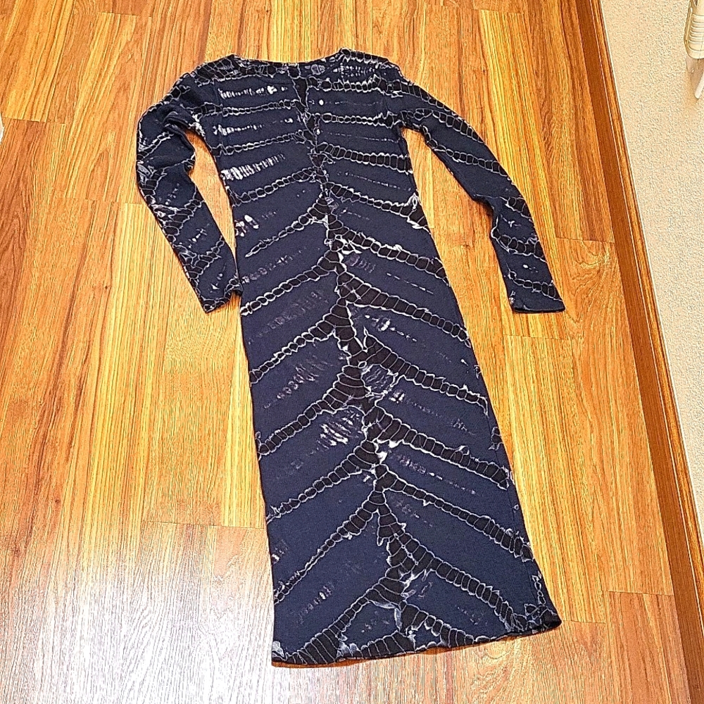 YFB sexy fitted midi dress. Excellent condition.Strechy fabric